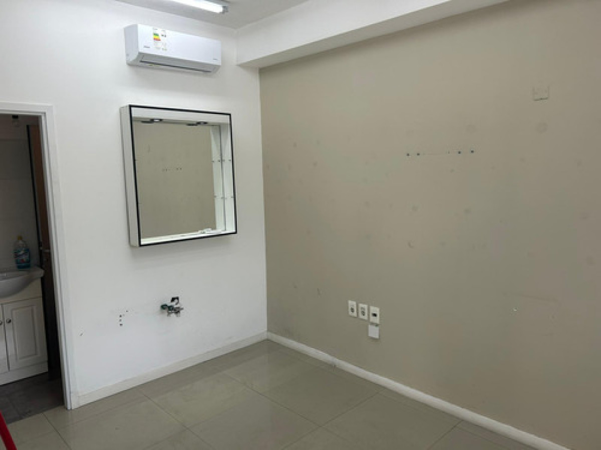 Local Comercial ID.11396 - ALQUILER DE LOCAL COMERCIAL EN BELLA VISTA