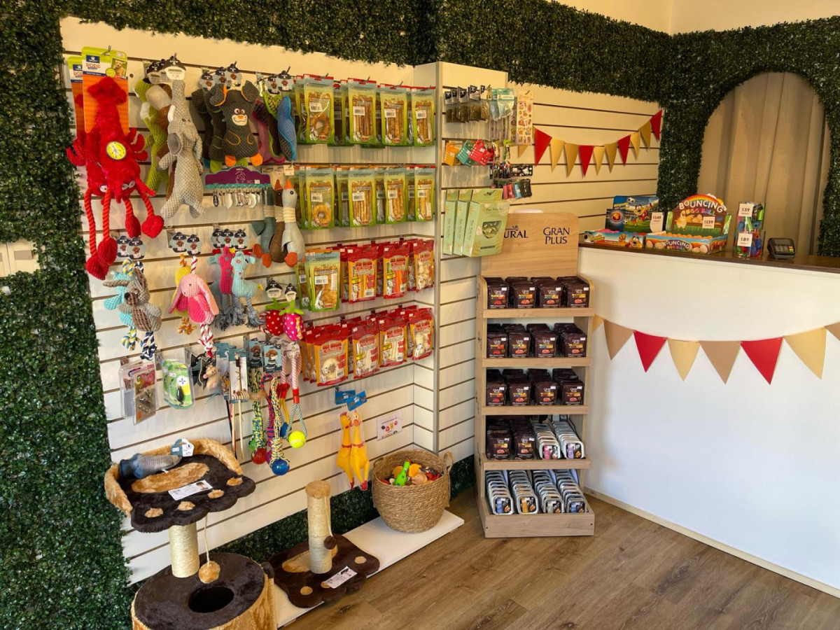 Local Comercial ID.12010 - Alquiler de local comercial en Pocitos