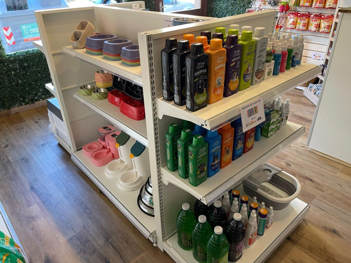 Local Comercial ID.12010 - Alquiler de local comercial en Pocitos