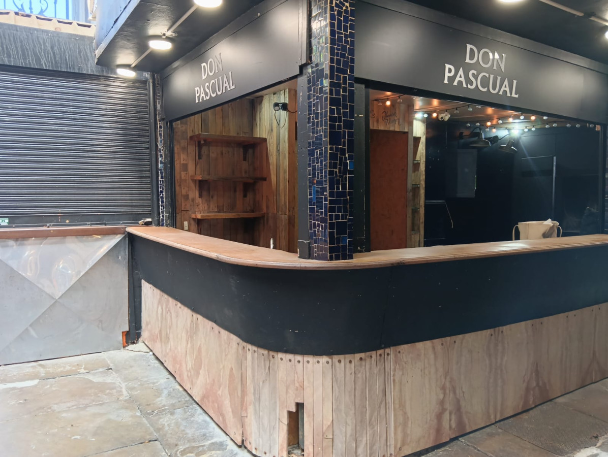 Local Comercial ID.12106 - Alquiler De Local Dentro Del Mercado Del Puerto Ciudad Vieja