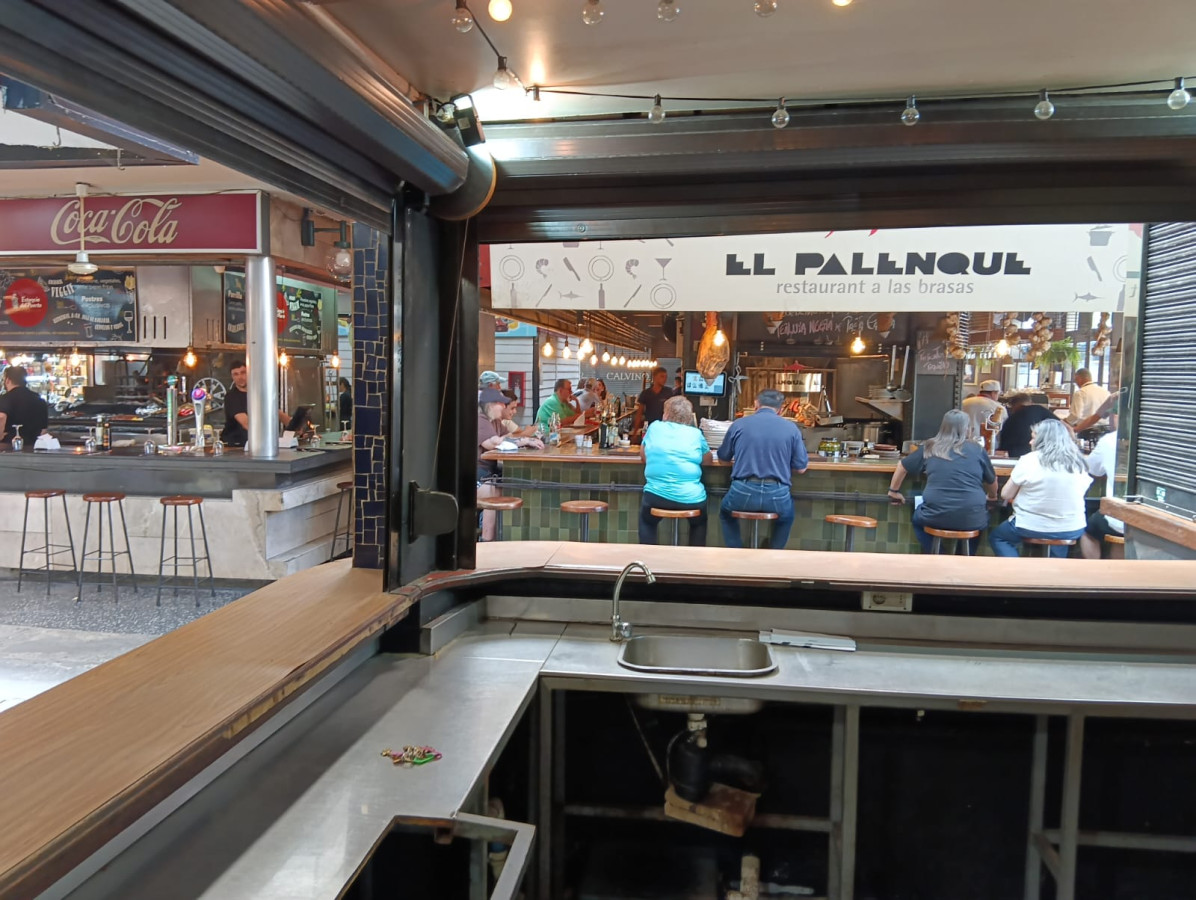 Local Comercial ID.12106 - Alquiler De Local Dentro Del Mercado Del Puerto Ciudad Vieja