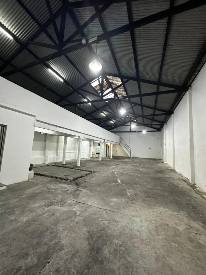 Local Comercial ID.12280 - Alquiler de local comercial en el Centro