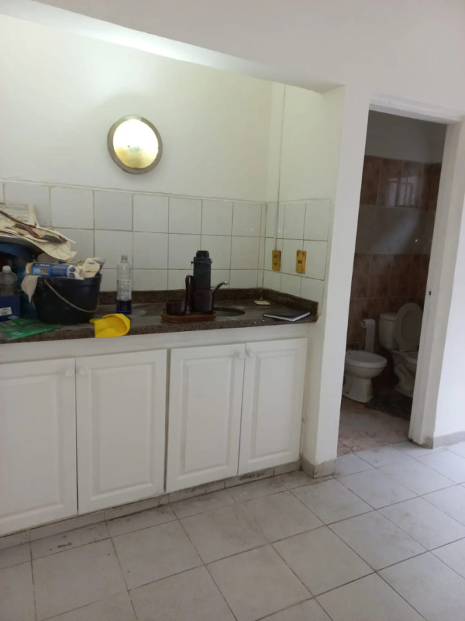 Local Comercial ID.12400 - Alquiler de local comercial en Tres Cruces