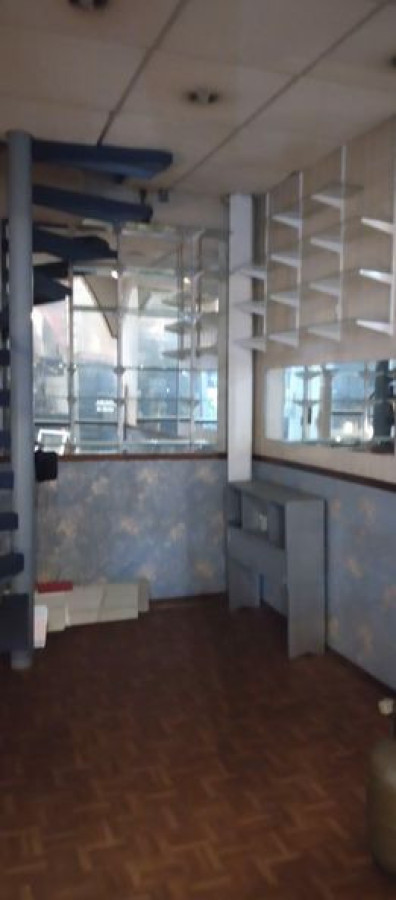 Local Comercial ID.13426 - Alquiler Local Comercial Sobre Avenida En Centro