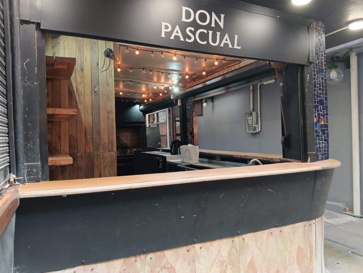 Local Comercial ID.11269 - ALQUILER LOCAL DENTRO DEL MERCADO DEL PUERTO, OPORTUNIDAD!! 