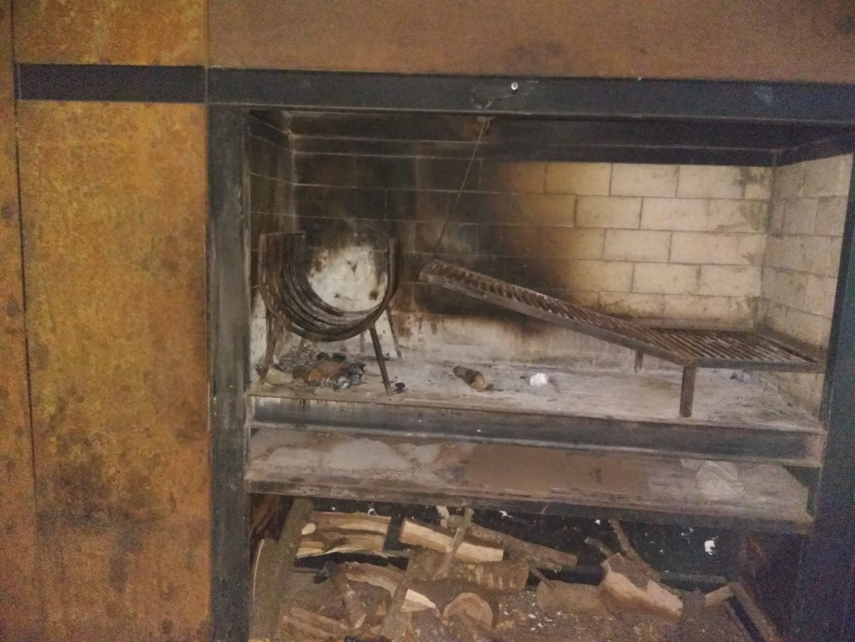 Local Comercial ID.11269 - ALQUILER LOCAL DENTRO DEL MERCADO DEL PUERTO, OPORTUNIDAD!! 