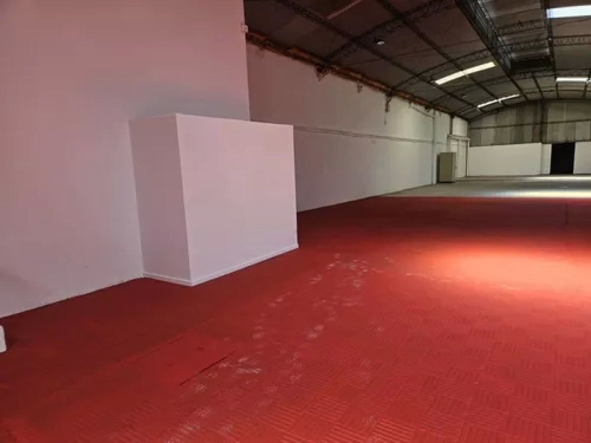 Local Comercial ID.6354 - Local Comercial para Deposito, Estacionamiento, Gym, Restaurantes o Tiendas