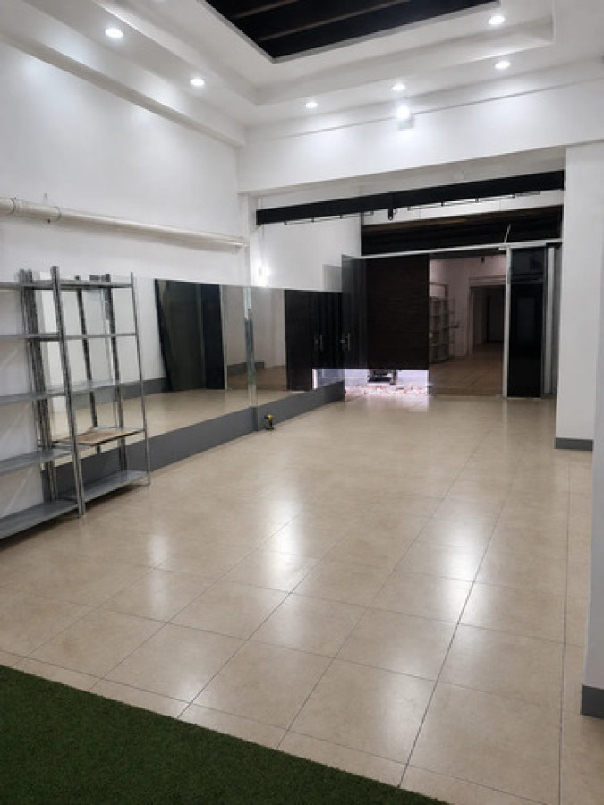 Local Comercial ID.12981 - Alquiler Excelente Local Comercial De 150mts En La Aguada