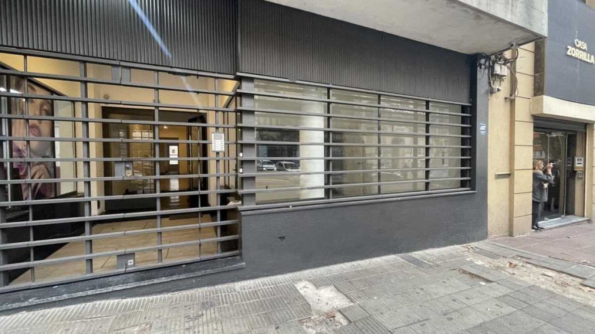 Local Comercial ID.7633 - Local Comercial Amplio Ideal Para Emprendedores En Centro 