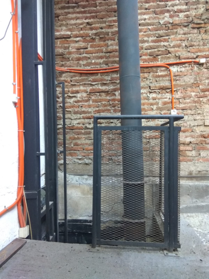 Local Comercial ID.11269 - ALQUILER LOCAL DENTRO DEL MERCADO DEL PUERTO, OPORTUNIDAD!! 