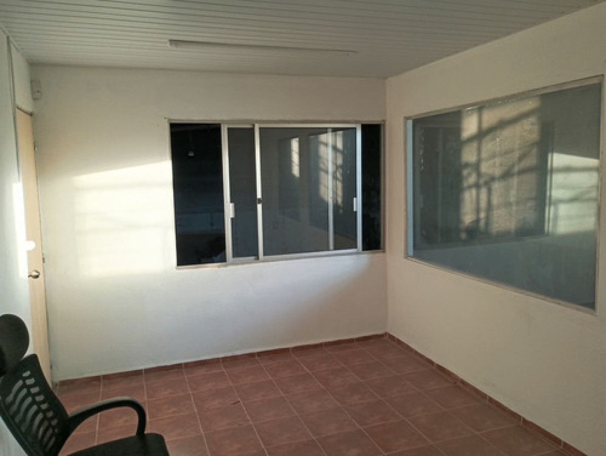 Local Comercial ID.11659 - VENTA O ALQUILER LOCAL COMERCIAL EN PASO MOLINO AMPLIO