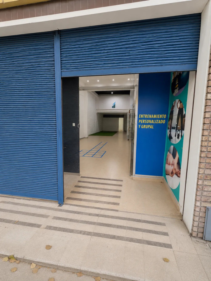 Local Comercial ID.12986 - Alquiler Local Comercial 150m2 Ideal Para Diversos Rubros Excelente Zona Comercial En Aguada