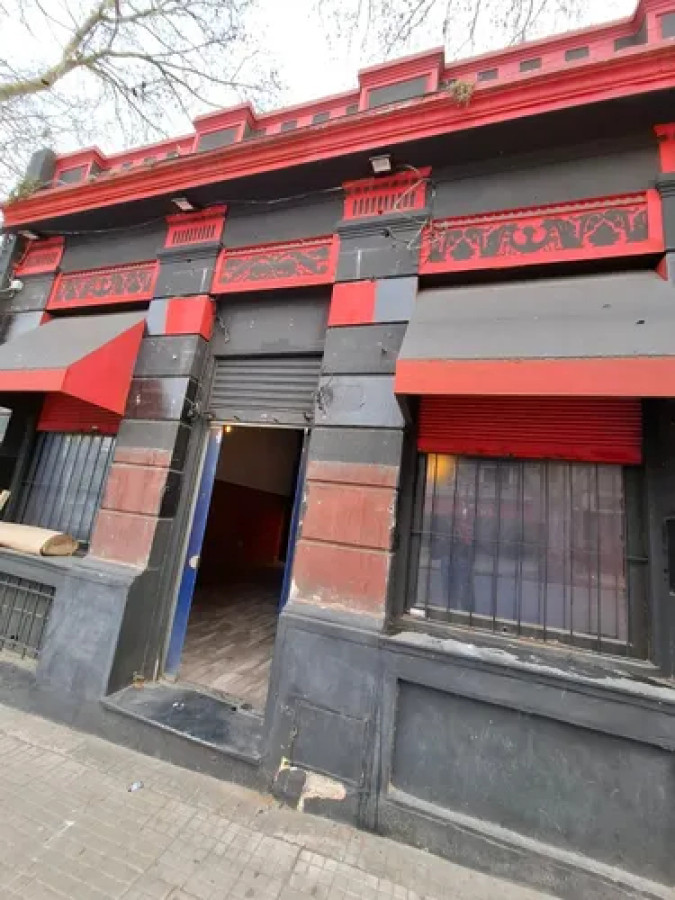 Local Comercial ID.10840 - Local Comercial En Pocitos 144 Mts