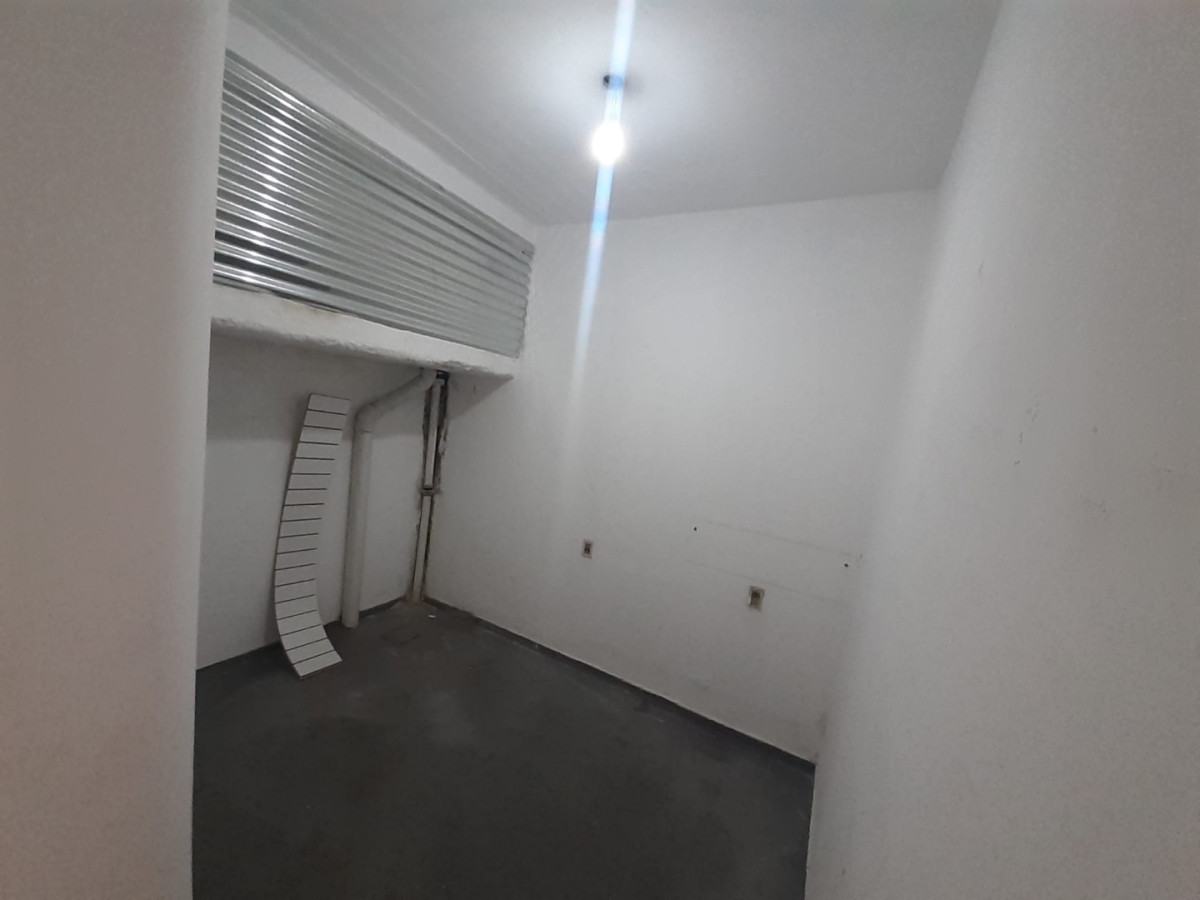 Local Comercial ID.12019 - Alquiler Local Comercial 50 Metros Cuadrados En Pocitos