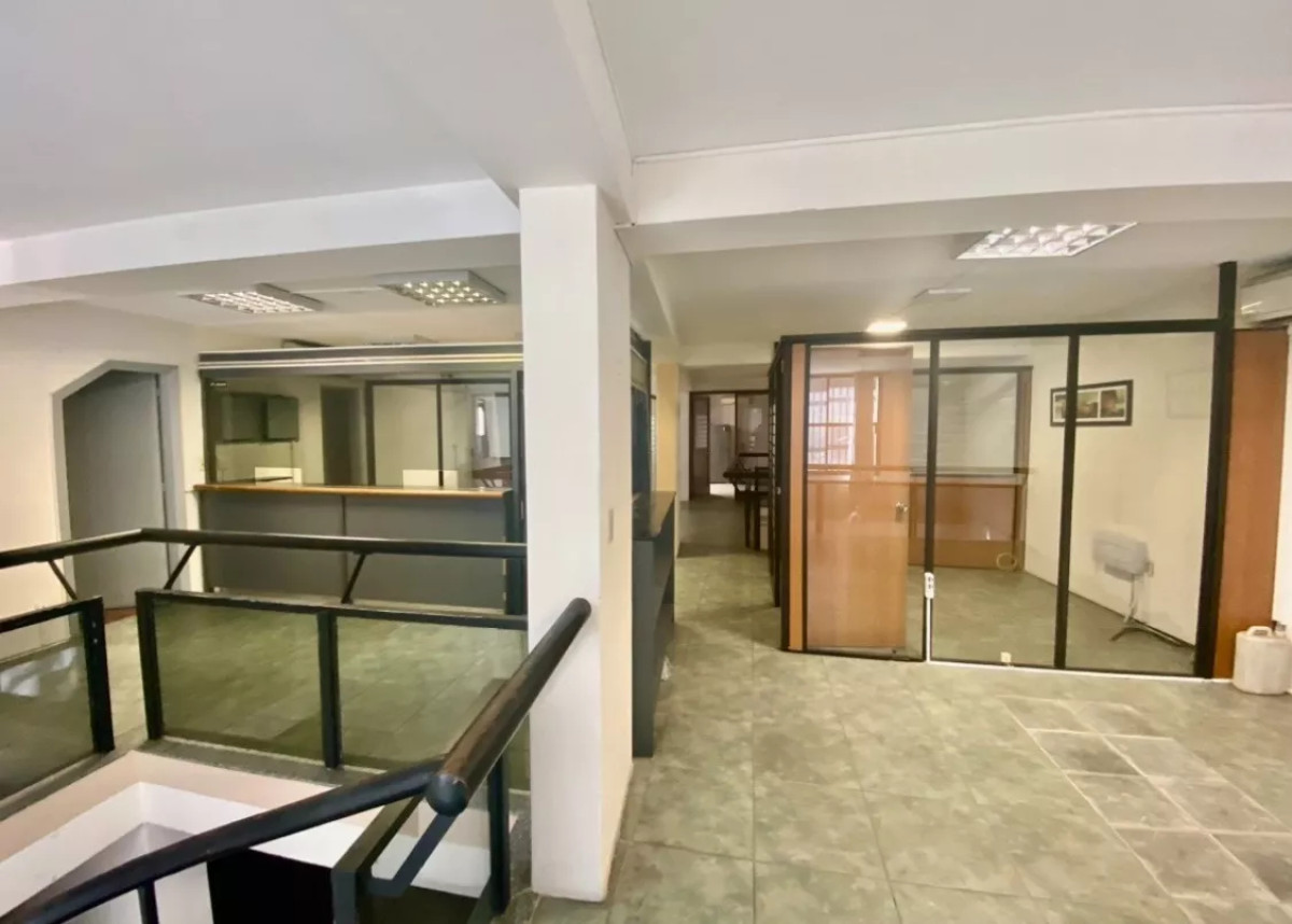 Local Comercial ID.8551 - Venta Edificio Con Local Oficinas Oportunidad Para Inversores