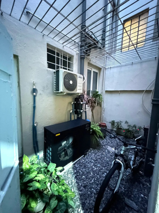 Local Comercial ID.11857 - Amplio Local Cerca Del Mercado Del Puerto de 57 m2 Ciudad Vieja