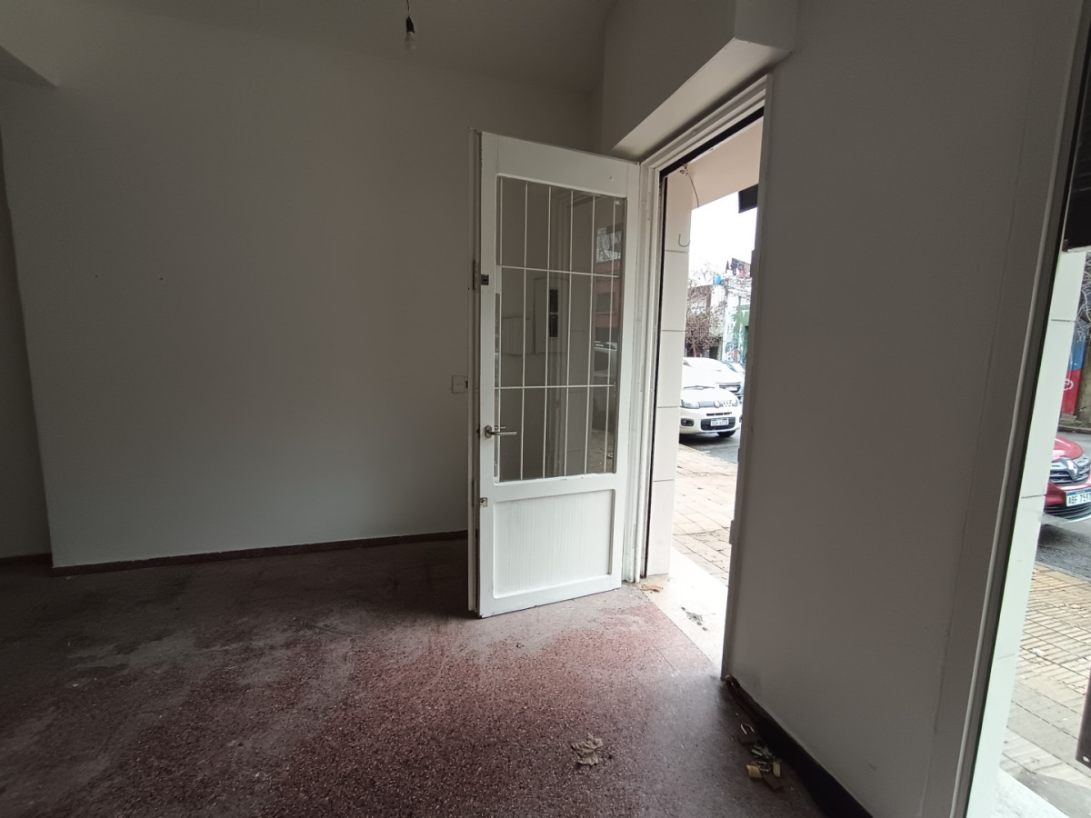 Local Comercial ID.12943 - Venta Local Comercial Para Negocio O Inversión Excelente Ubicación En Tres Cruces