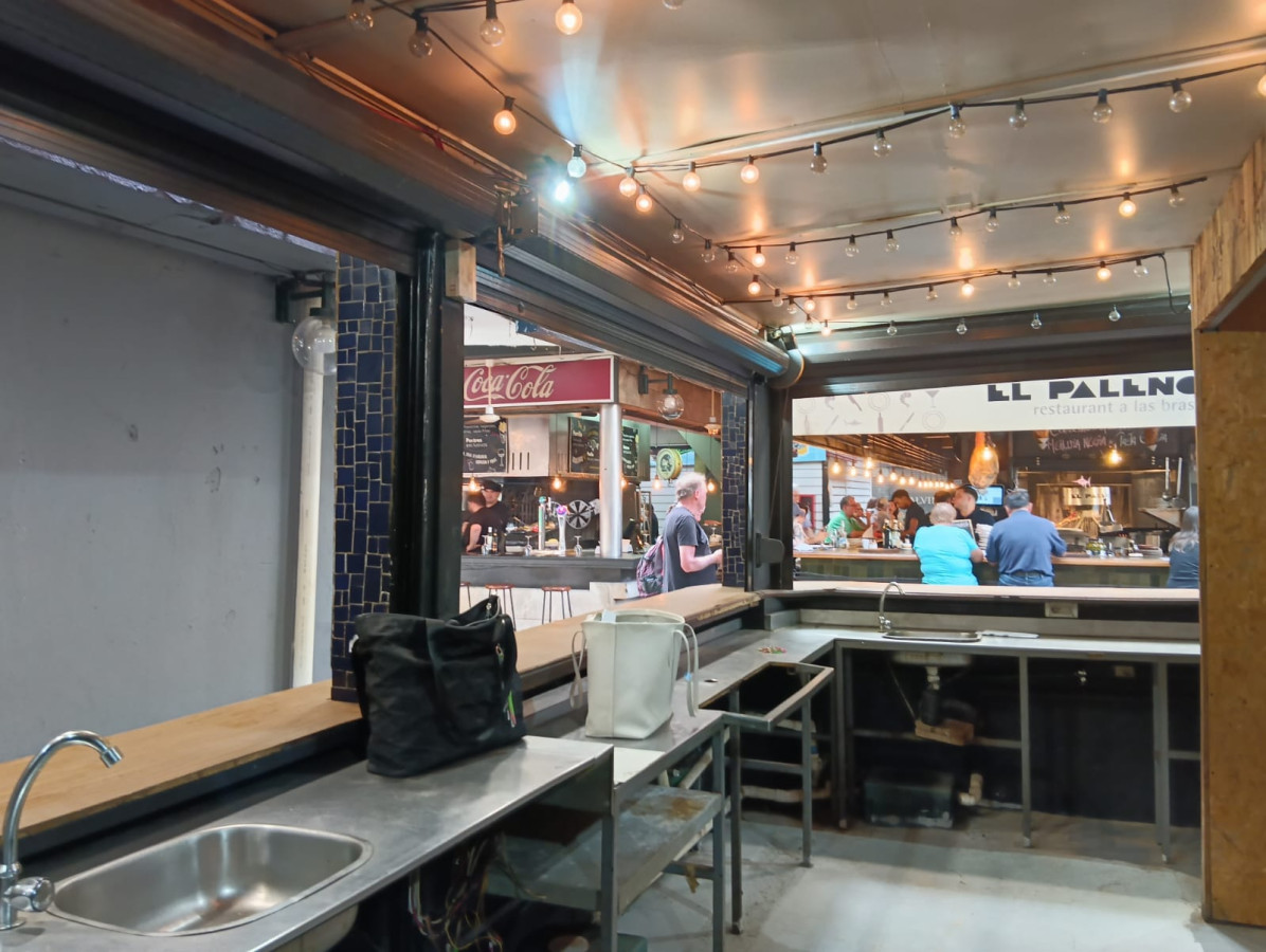 Local Comercial ID.11269 - ALQUILER LOCAL DENTRO DEL MERCADO DEL PUERTO, OPORTUNIDAD!! 