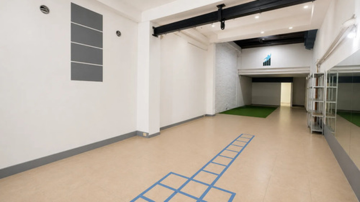 Local Comercial ID.12981 - Alquiler Excelente Local Comercial De 150mts En La Aguada