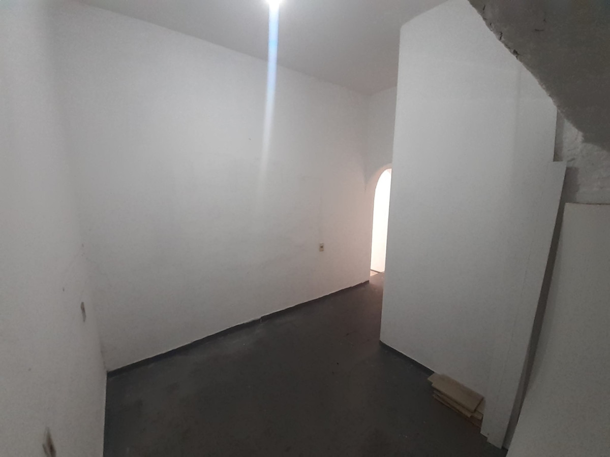 Local Comercial ID.12019 - Alquiler Local Comercial 50 Metros Cuadrados En Pocitos