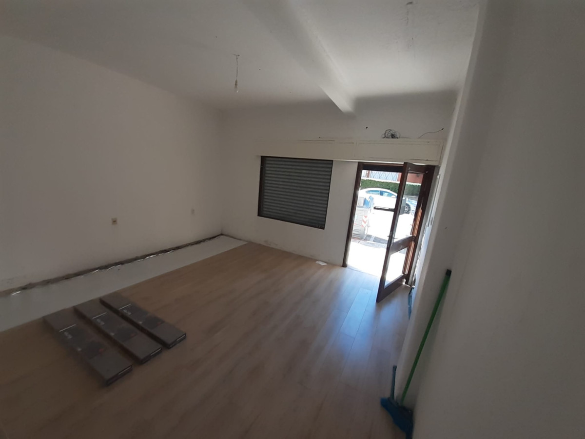 Local Comercial ID.12019 - Alquiler Local Comercial 50 Metros Cuadrados En Pocitos