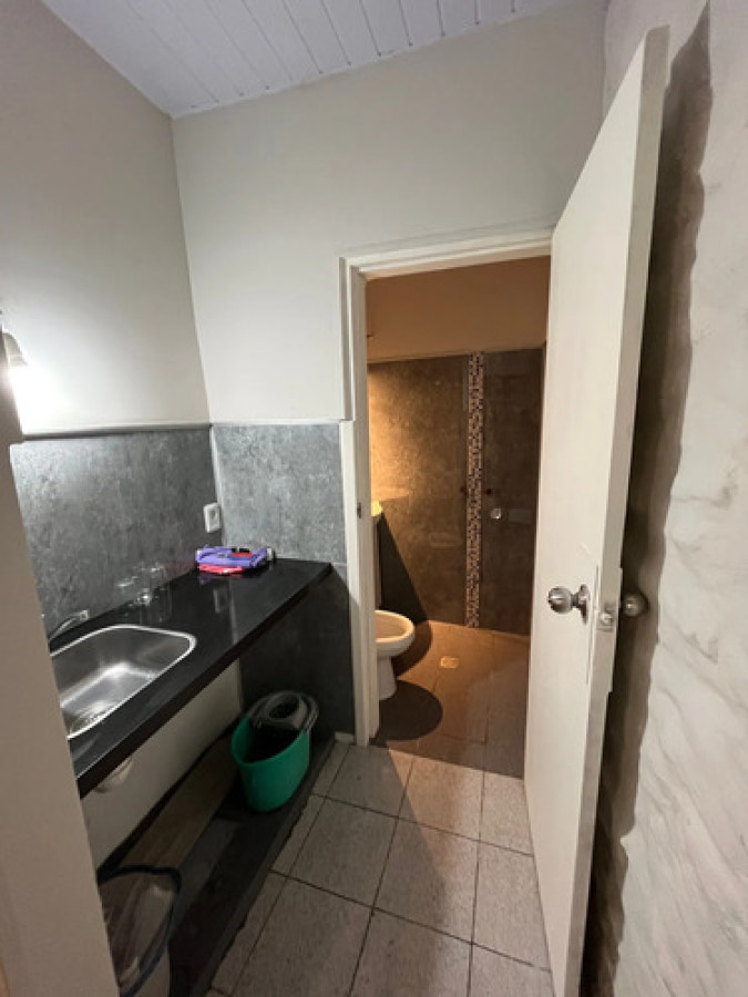 Local Comercial ID.11864 - Alquiler de local comercial en Cordon