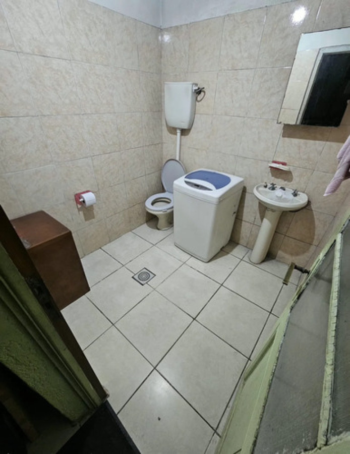Local Comercial ID.12310 - Alquiler Local Comercial 385m2 Sobre Avenida En Goes