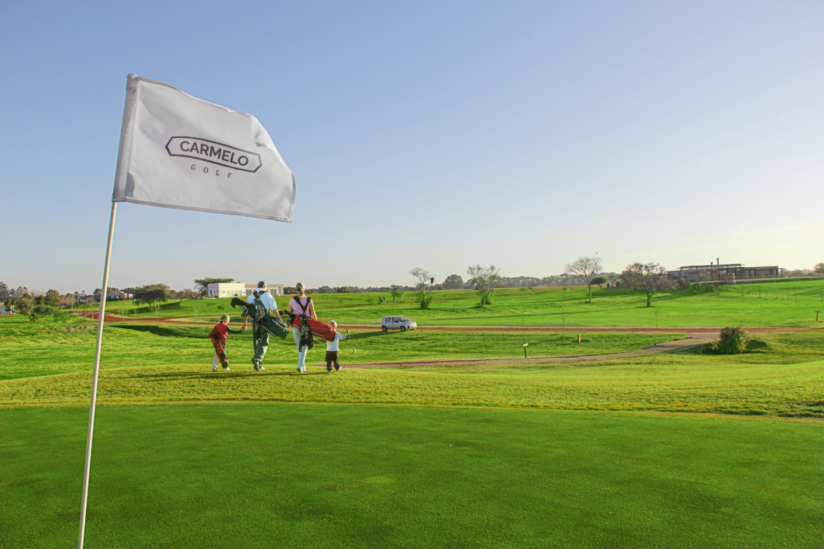 Terreno ID.12881 - Carmelo Golf | Lote de 2.846 m² | 50% OFF por Pago Contado | U$S 10.080