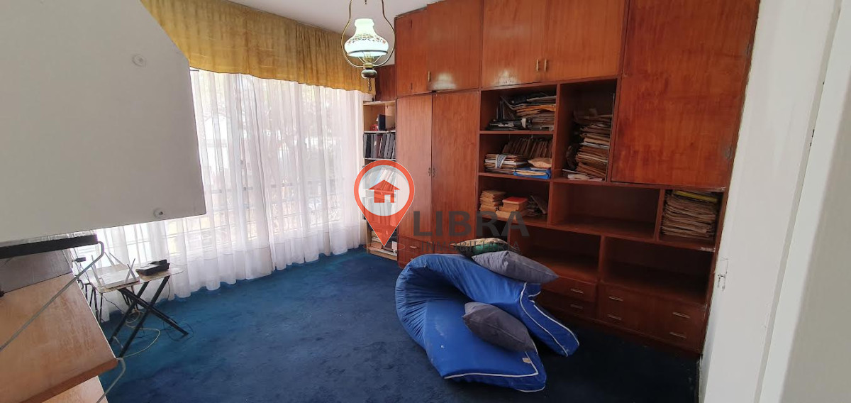 Apartamento ID.10229 - Venta o Alquiler Apartamento De 2 Dorm En Pocitos