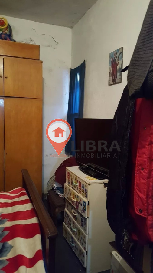 Apartamento ID.1499 - Tipo Casa En Venta Con Renta 2 Dormitorios En Mercado Modelo