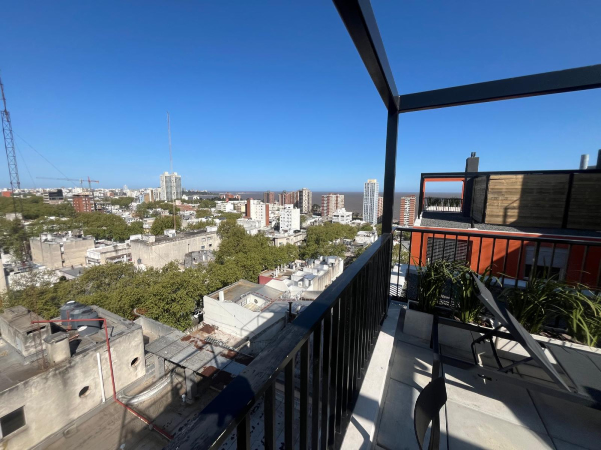 Apartamento ID.6572 - Venta Apartamento A Estrenar Centro 1 Dorm Terraza Parrilero