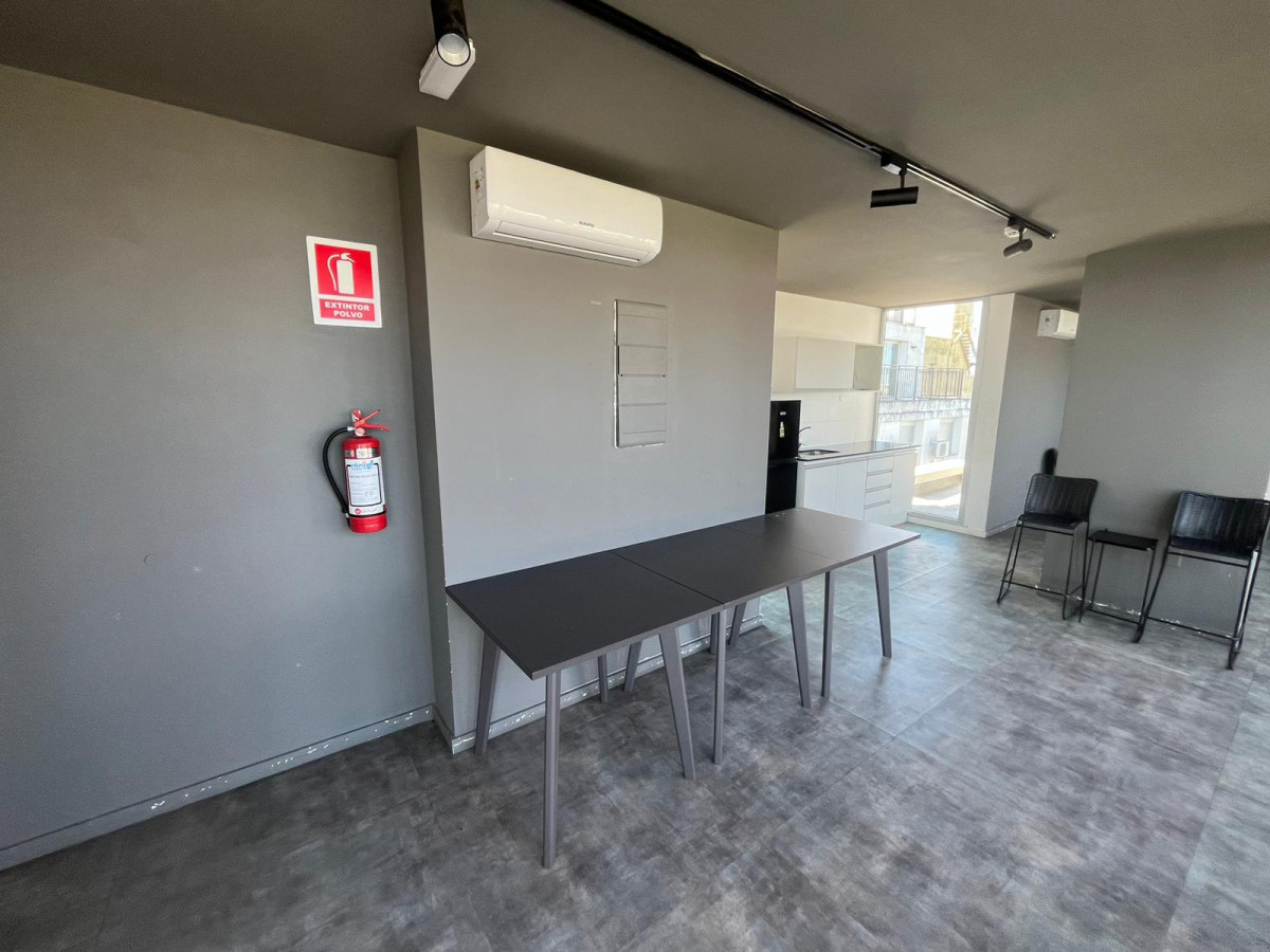 Apartamento ID.6639 - Venta Apartamento 2 Dormitorios Terraza Centro