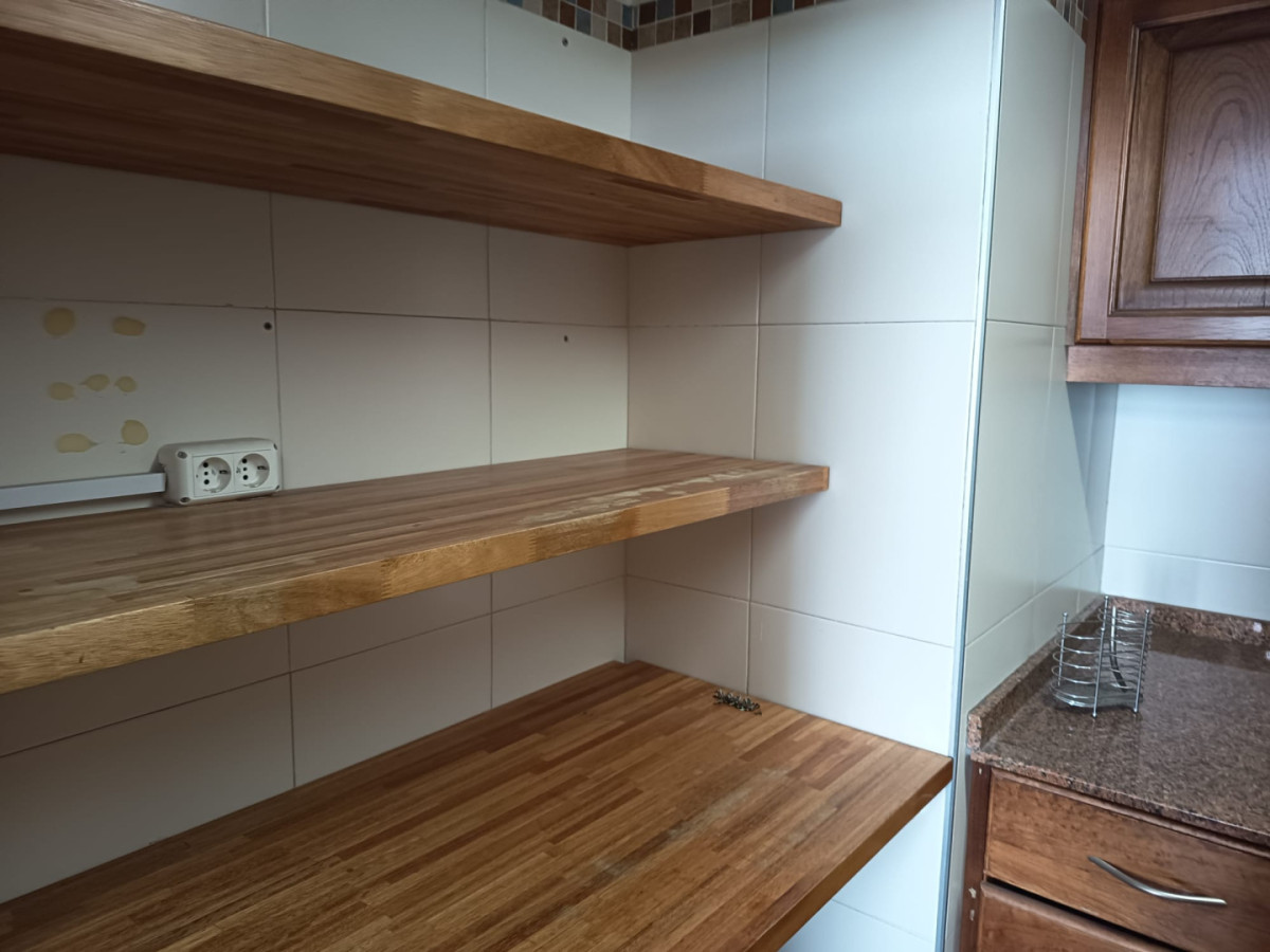 Apartamento ID.13138 - Alquiler Monoambiente Luminoso Reciclado En Pleno Centro