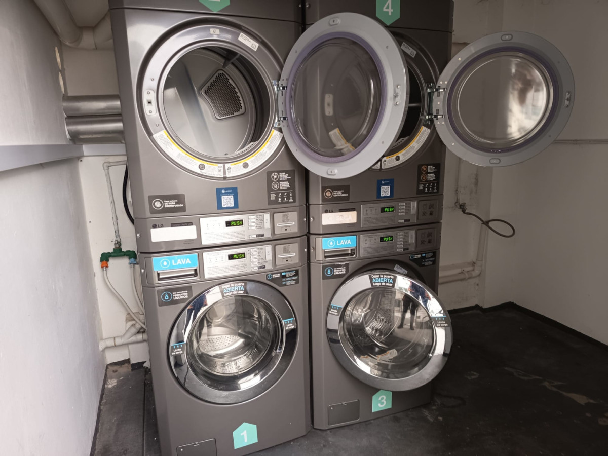 Apartamento ID.13138 - Alquiler Monoambiente Luminoso Reciclado En Pleno Centro