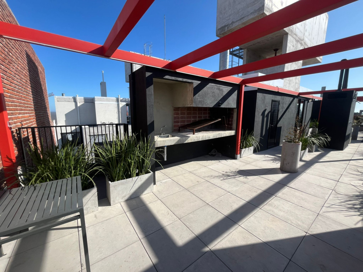 Apartamento ID.6639 - Venta Apartamento 2 Dormitorios Terraza Centro