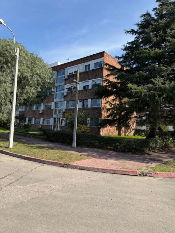 Apartamento ID.12965 - Alquiler Apartamento 3 Dormitorios En Punta Gorda