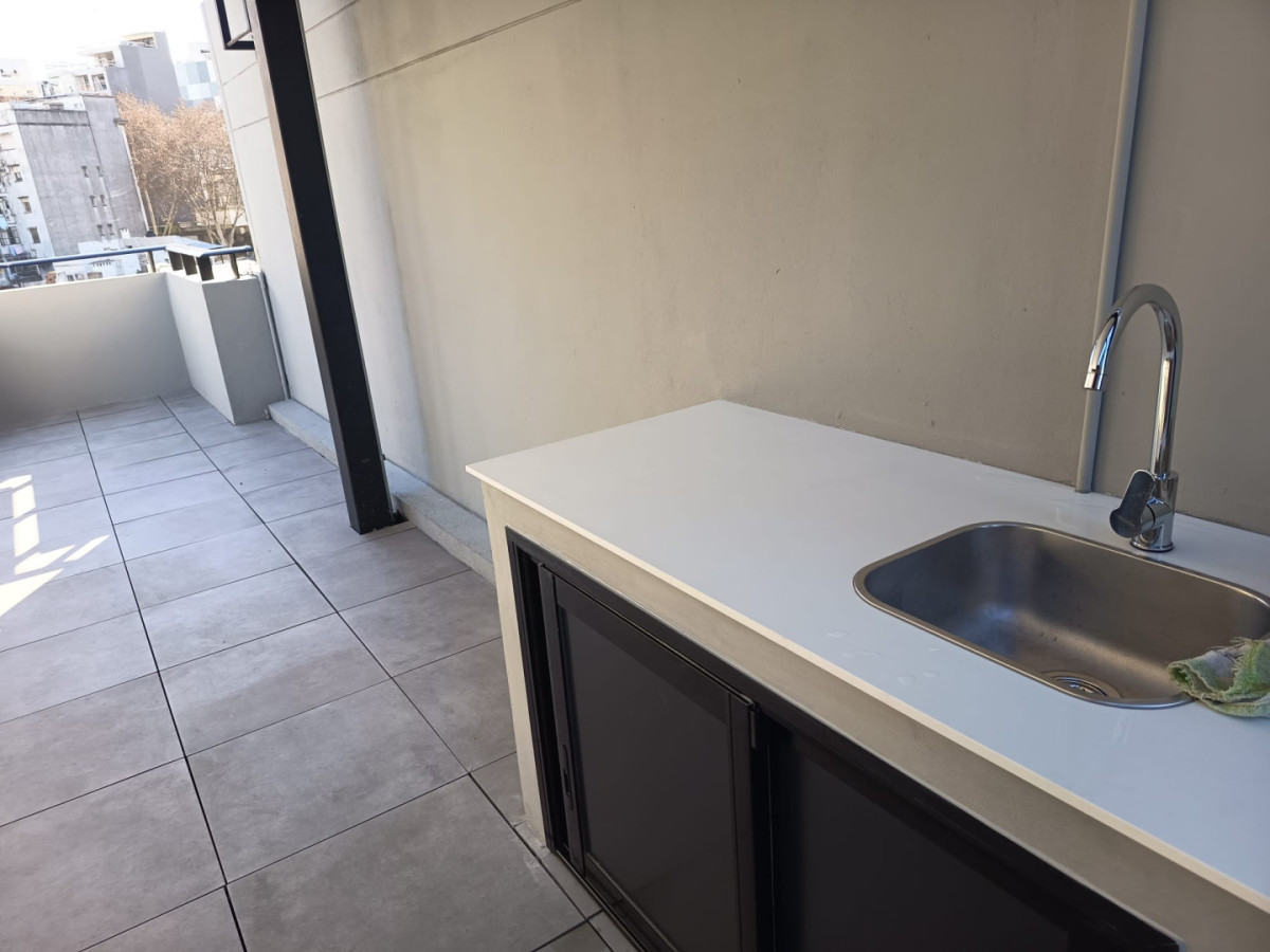 Apartamento ID.10856 - Alquiler Amplio Monoambiente A Estrenar Opción Garaje Cordón
