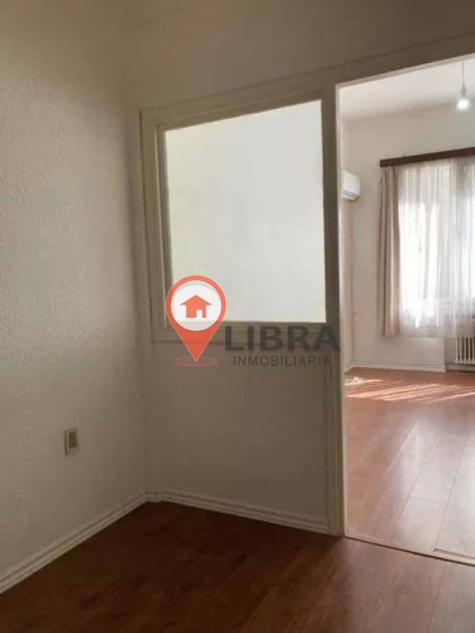 Oficina ID.4310 - Alquiler Oficina Estudio O Atelier En Ciudad Vieja