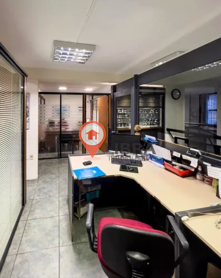 Oficina ID.3713 - Edificio De Oficinas Con Depósito Cercano A Plaza Independencia