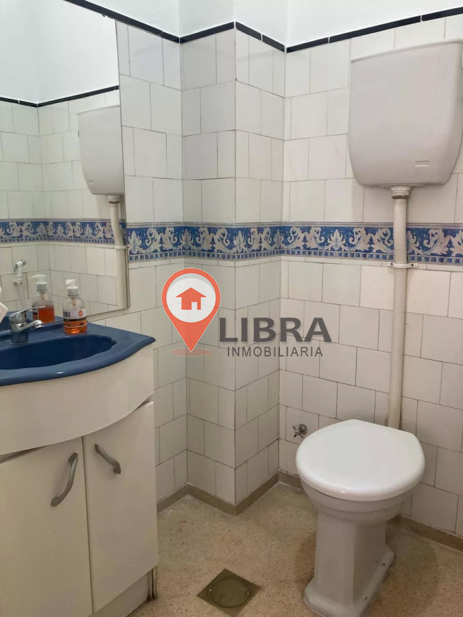 Oficina ID.4310 - Alquiler Oficina Estudio O Atelier En Ciudad Vieja