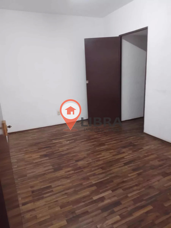 Oficina ID.5738 - Para Oficinas O Consultorios Excelente Estado Zona Céntrica