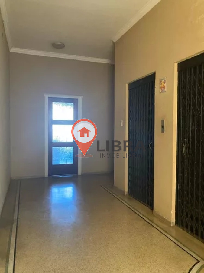 Oficina ID.4310 - Alquiler Oficina Estudio O Atelier En Ciudad Vieja
