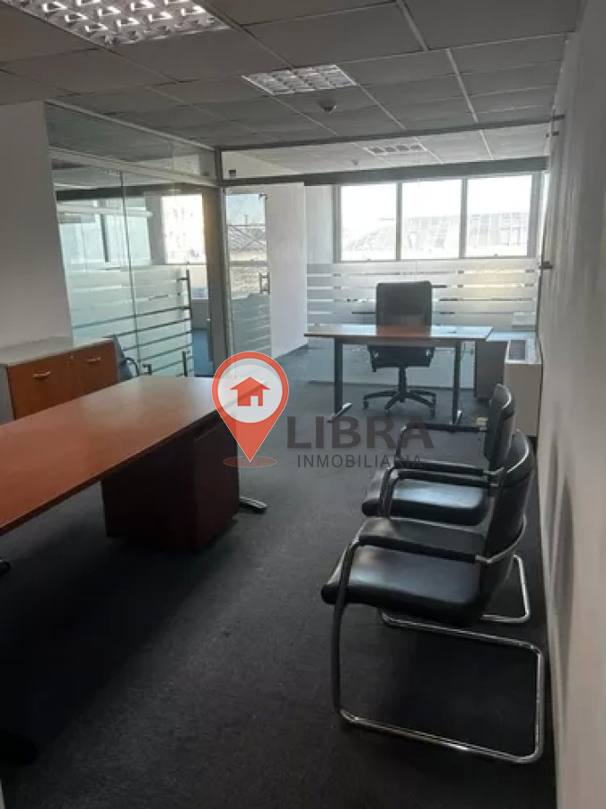 Oficina ID.4132 - Se Vende O Alquila Oficinas Amobladas En Ciudad Vieja