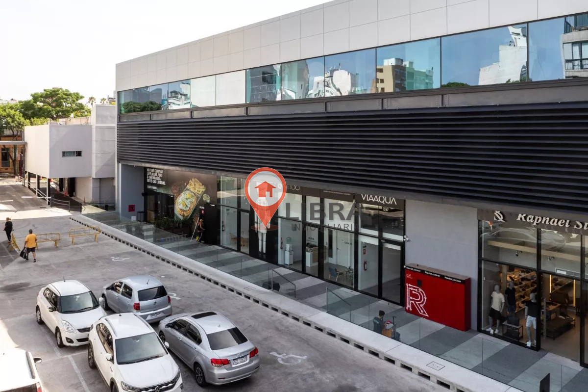 Oficina ID.7555 - Hermosa Oficina En Mall Frente A Wtc 