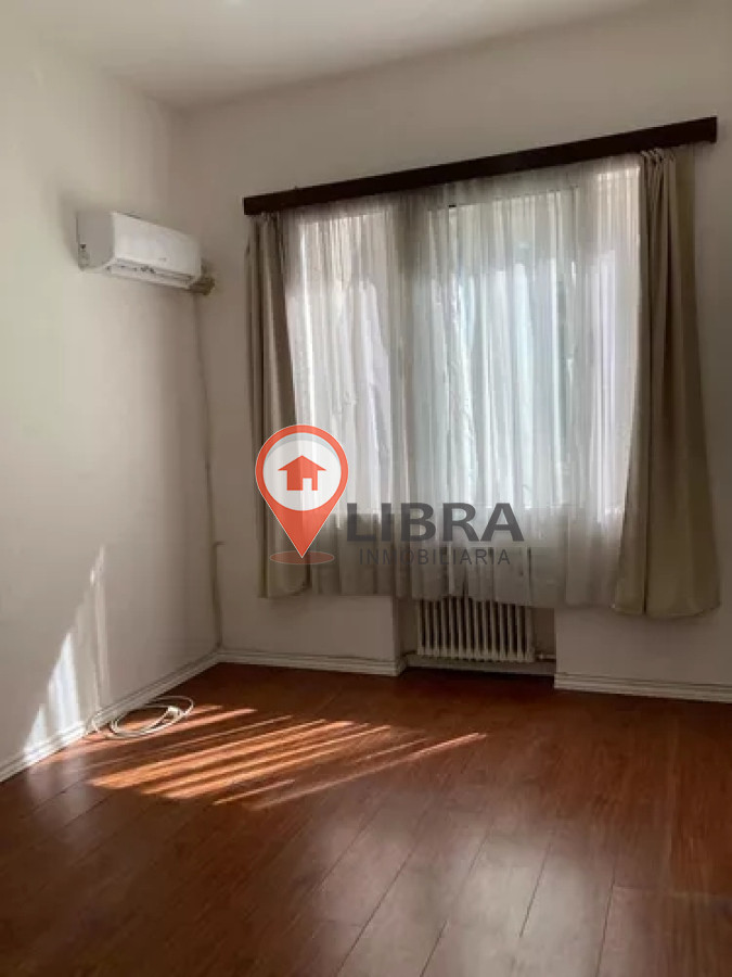 Oficina ID.4310 - Alquiler Oficina Estudio O Atelier En Ciudad Vieja