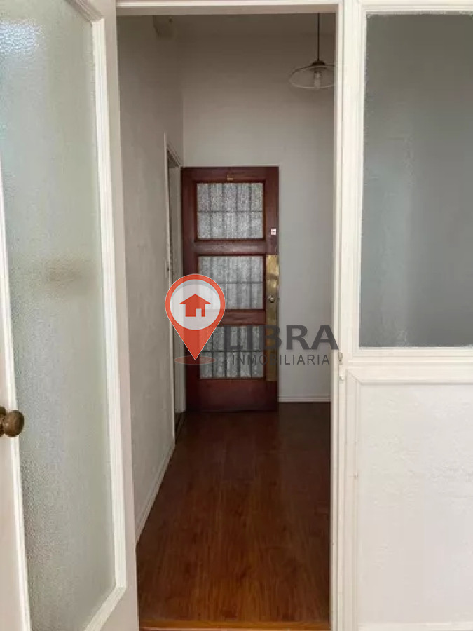 Oficina ID.4310 - Alquiler Oficina Estudio O Atelier En Ciudad Vieja