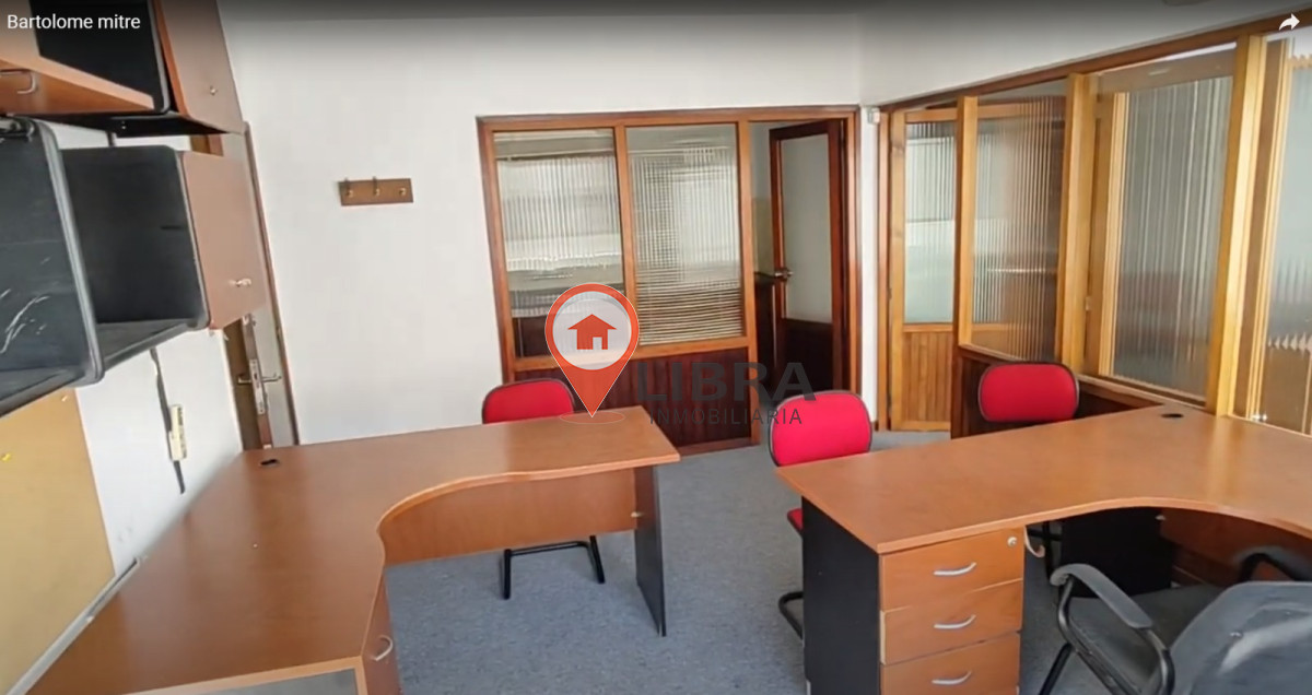 Oficina ID.3173 - HERMOSA OFICINA! MUY LUMINOSA EN CIUDAD VIEJA, BAÑO Y COCINA!