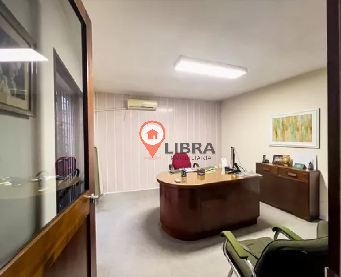 Oficina ID.3713 - Edificio De Oficinas Con Depósito Cercano A Plaza Independencia