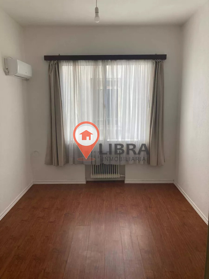 Oficina ID.4310 - Alquiler Oficina Estudio O Atelier En Ciudad Vieja