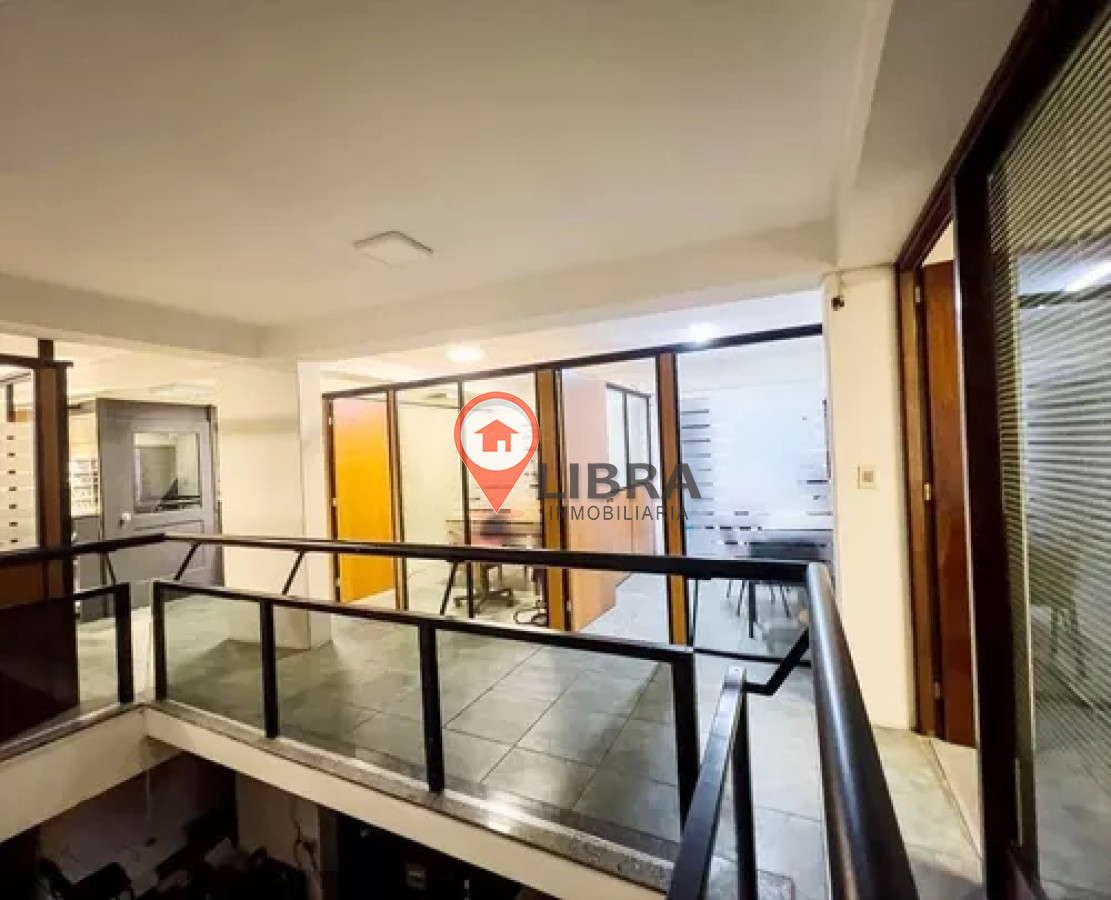 Oficina ID.3713 - Edificio De Oficinas Con Depósito Cercano A Plaza Independencia